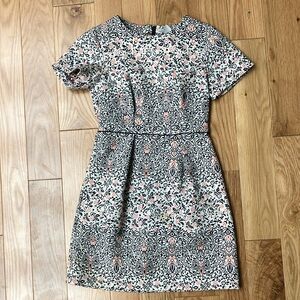 H&M floral brocade   A-line Mini Dress with Crew Neck